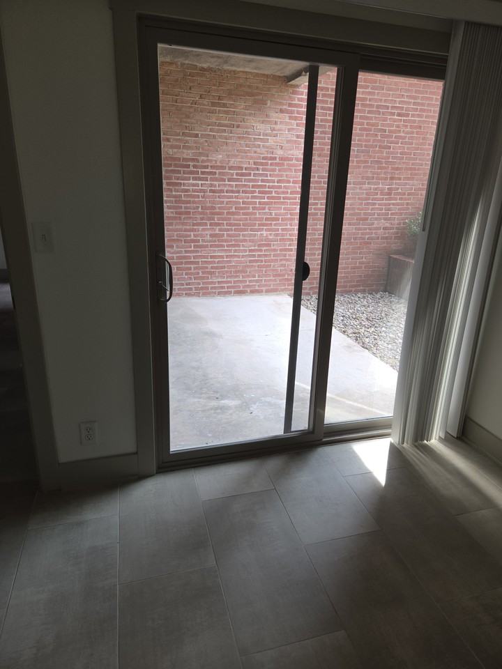 918 10th Ave #1 - Photo 6 of 10