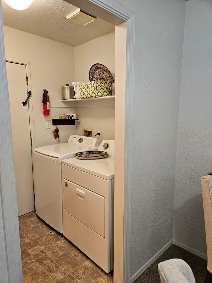 2900 Vista Del Rey Ne #3B - Photo 7 of 19