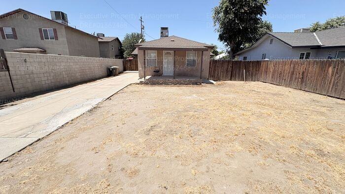 3501 L St #A - Photo 2 of 25