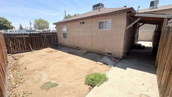 3501 L St #A - Photo 7 of 25