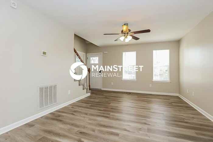 4841 Terragon Trl - Photo 3 of 17