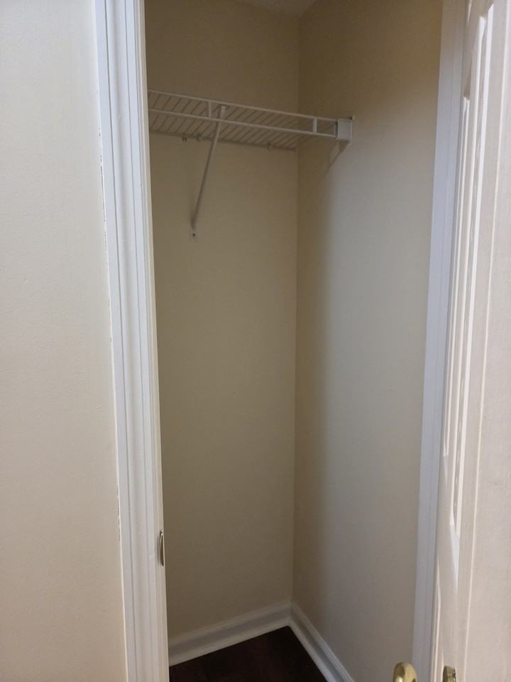 611 Saravalle Dr #NA - Photo 4 of 21
