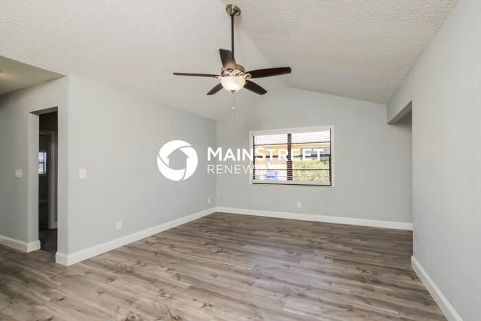 475 14th St Sw - Photo 4 of 16