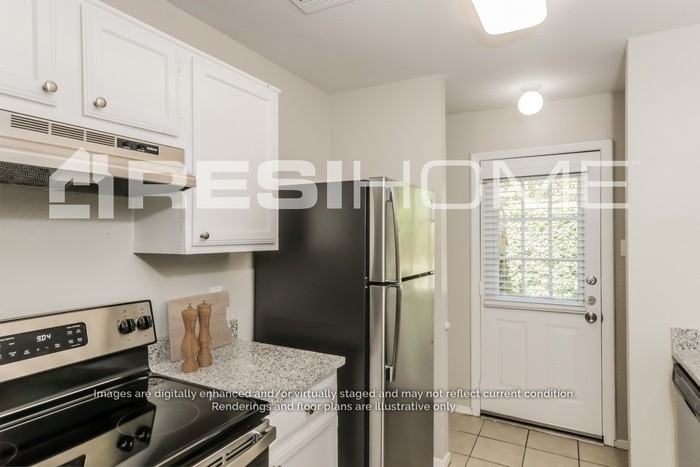 2213 Salerno Dr - Photo 2 of 17