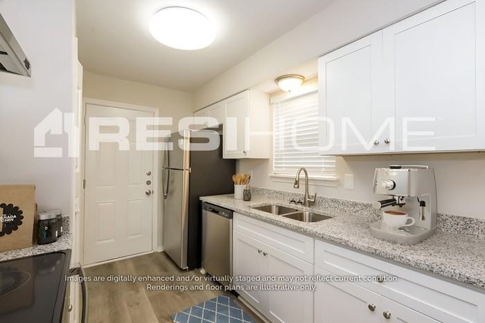 12308 Spring Branch Dr - Photo 2 of 14