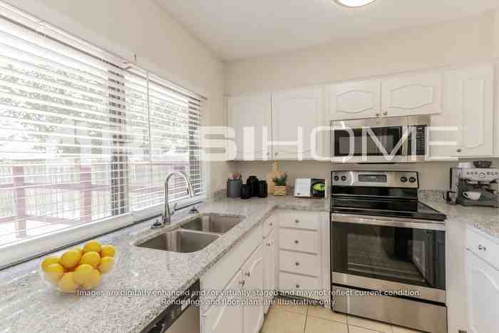 2832 Lago Vista Loop - Photo 3 of 16