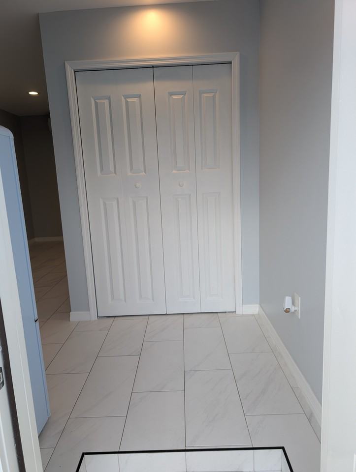 601 Southwest Haas Avenue #E - Photo 5 of 5