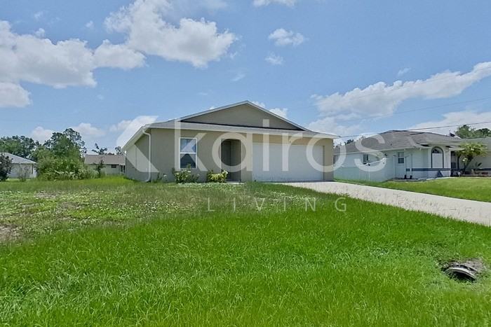 158 Snedeker St - Photo 2 of 24