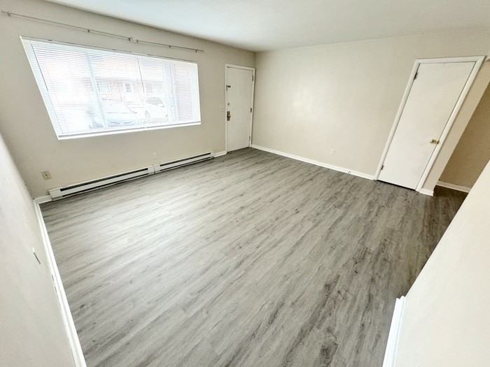 1128 Sparrow Rd #2 - Photo 3 of 12