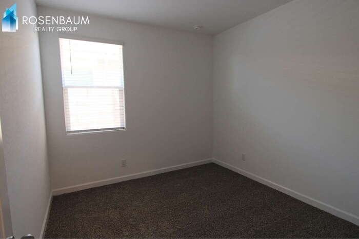 38095 W Cannataro Ln - Photo 6 of 21