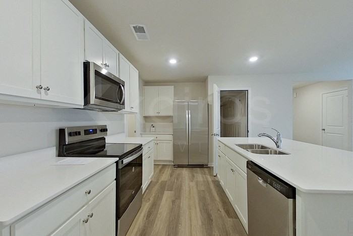 123 Overstreet Way - Photo 4 of 23