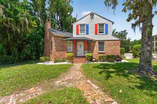 949 Sw 13th St - Photo 1 of 1