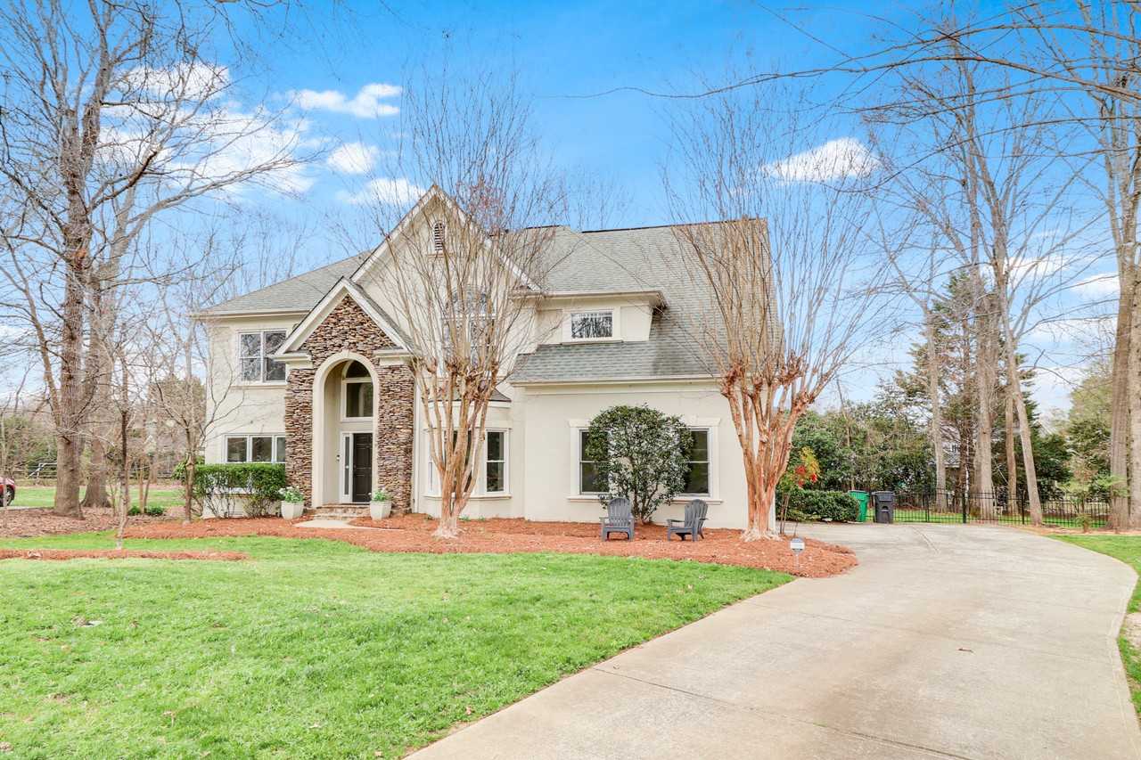 3306 Parting Brook Ct #NA - Photo 3 of 38