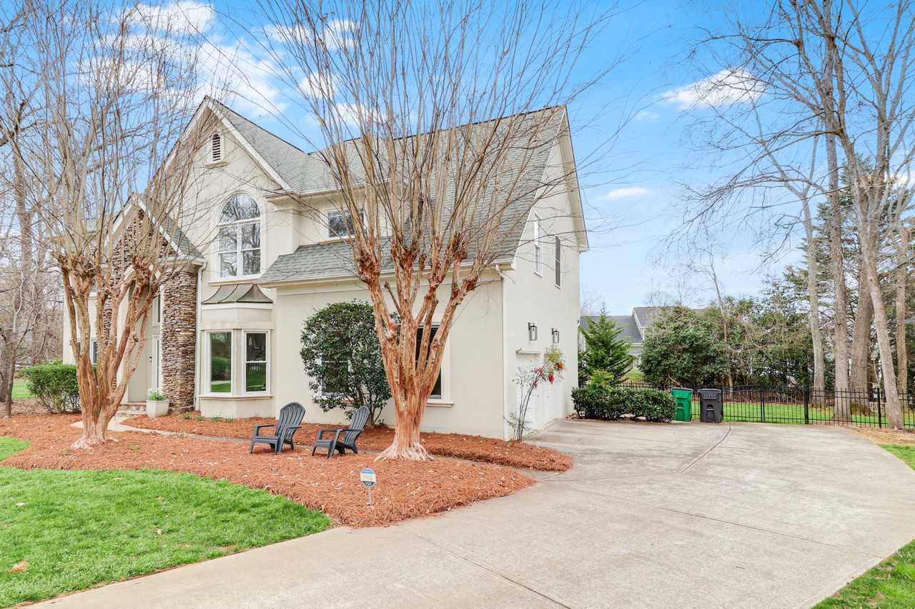 3306 Parting Brook Ct #NA - Photo 4 of 38