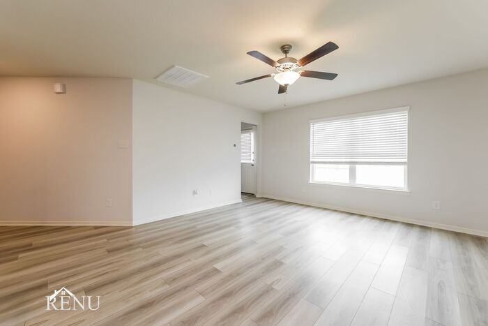 10519 Copper Ridge Dr - Photo 5 of 17