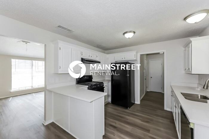 1905 Carrington Dr - Photo 6 of 18