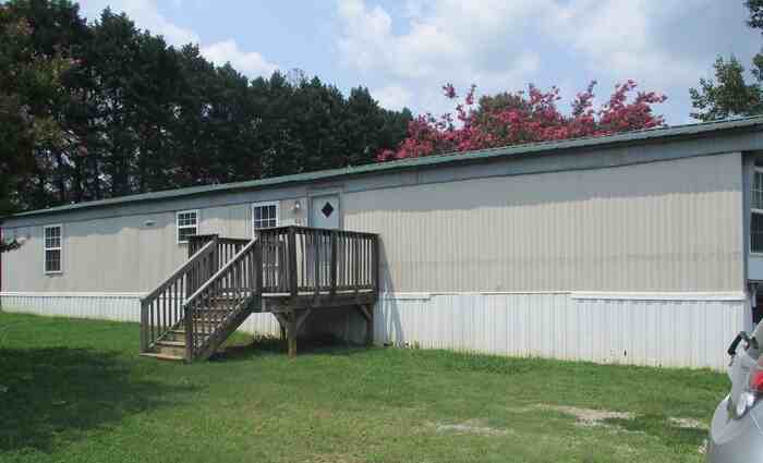 139 Cypress Ln - Photo 2 of 12