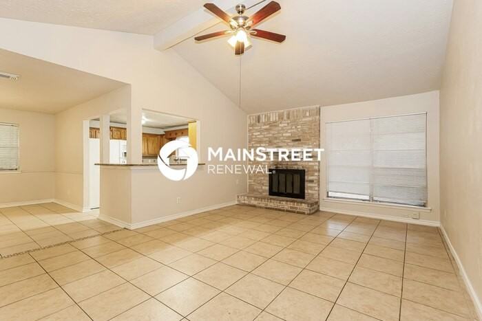 4307 Mossygate Dr - Photo 4 of 18