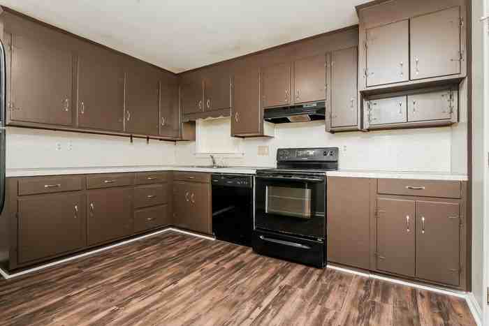 107 Cannon Ave - Photo 7 of 11