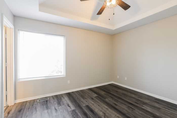 11500 N Lane Ave - Photo 5 of 10