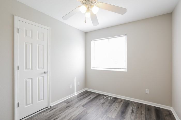 11500 N Lane Ave - Photo 7 of 10