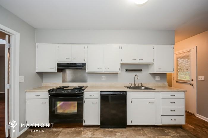 2499 Bluelark Dr - Photo 7 of 12