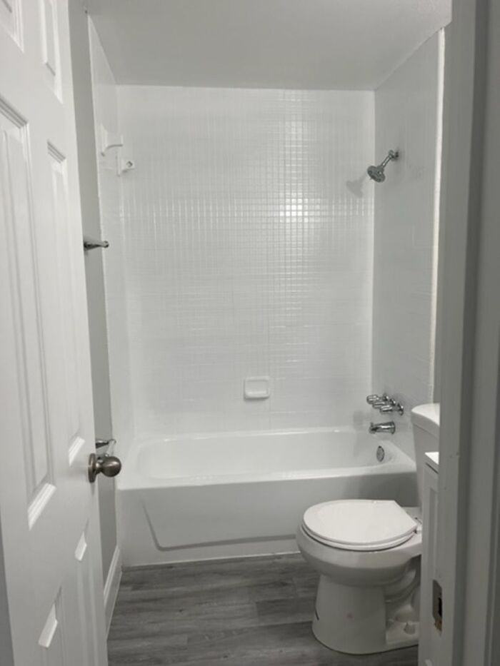 125 S Salisbury Ave #B1 - Photo 7 of 9