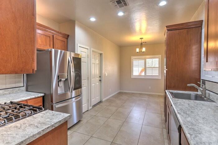 158 E Corte Rancho Dorada - Photo 6 of 33
