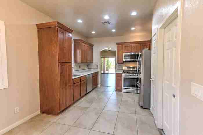 158 E Corte Rancho Dorada - Photo 7 of 33