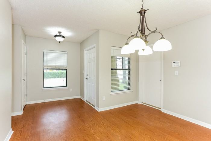 4652 Playschool Dr - Photo 5 of 15