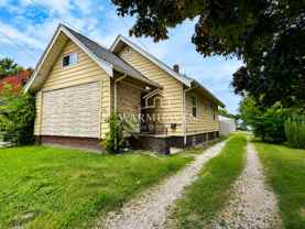 1263 W Waterloo Rd - Photo 1 of 1