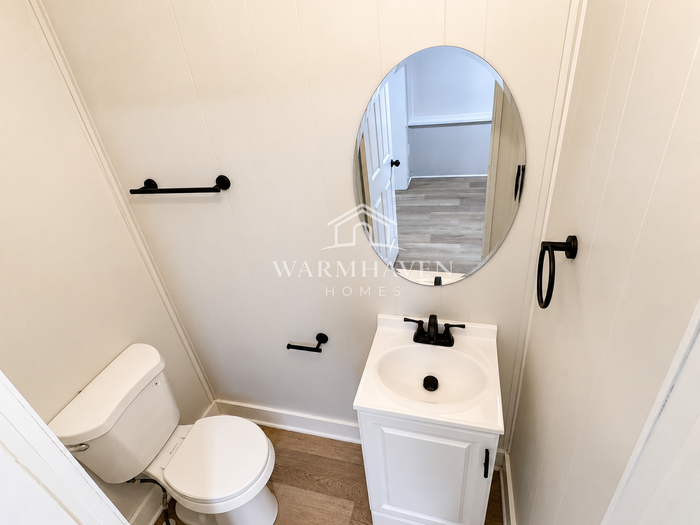 1263 W Waterloo Rd - Photo 3 of 15