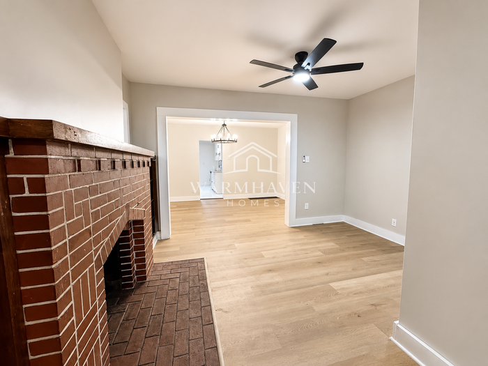 1263 W Waterloo Rd - Photo 6 of 15