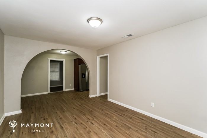 1105 De Ridder Ave - Photo 5 of 15