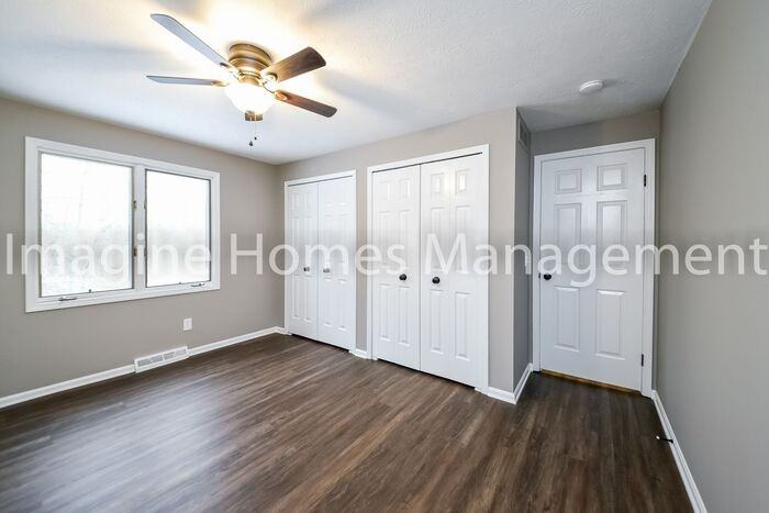 34876 S Side Park Dr - Photo 7 of 19