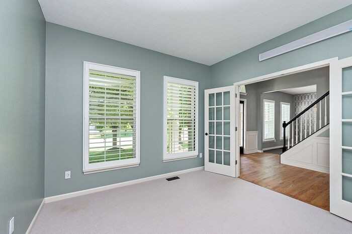 14426 Chariots Whisper Dr - Photo 4 of 38