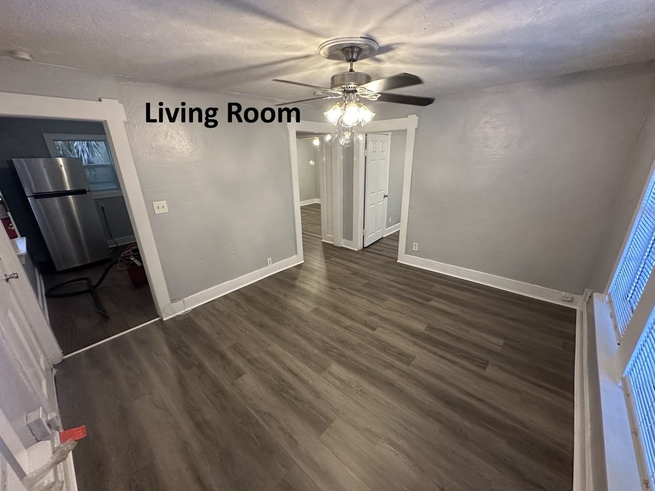 726 Omar Rd #4 - Photo 3 of 10