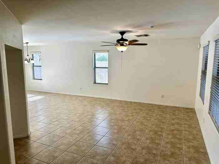 3293 E Loma Vista St - Photo 4 of 29
