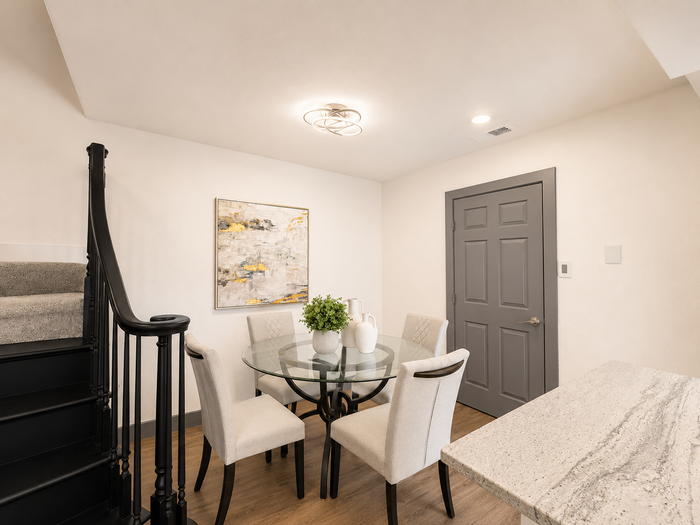 4247 Madera Rd - Photo 4 of 17
