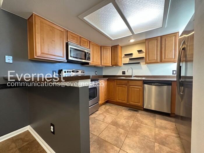 14256 E Montana Cir #A - Photo 4 of 16