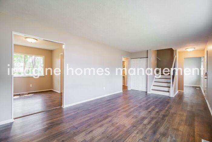 11818 Neuss Ave - Photo 4 of 19