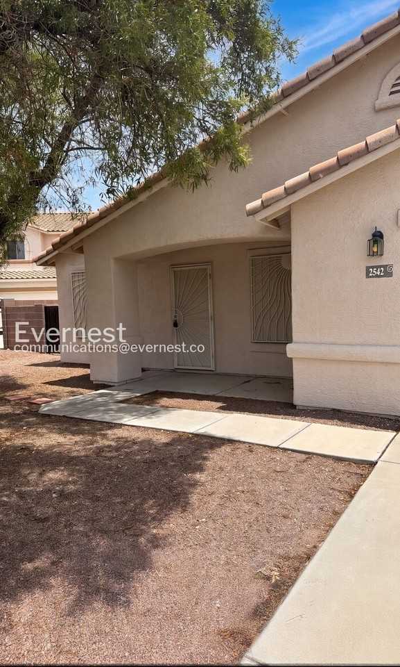 2542 W Sunstar Pl - Photo 2 of 25