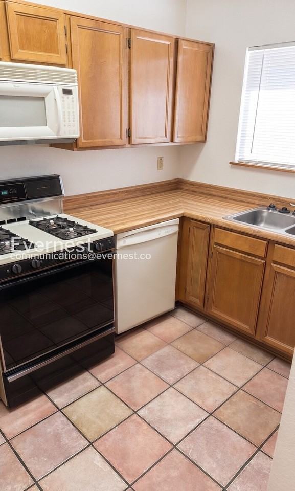 9820 N Sun Vista Pl - Photo 6 of 24