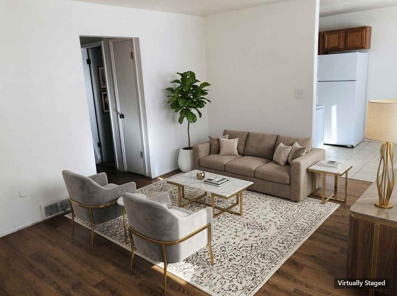 518 22nd St #8 - Photo 5 of 16