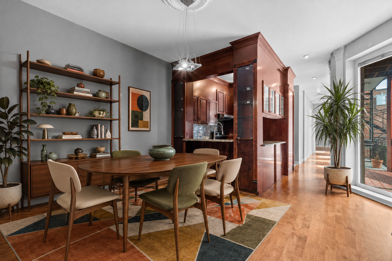 4553 Avenue de l'Esplanade - Photo 3 of 13