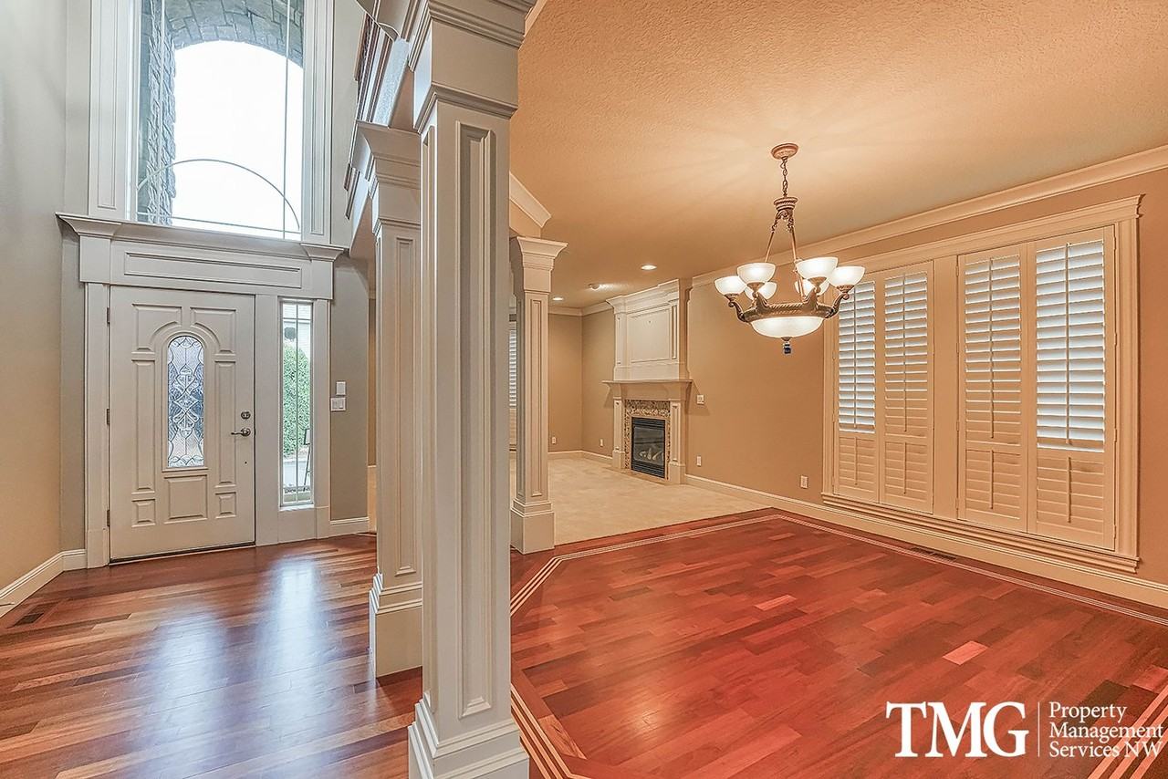 1735 Nw 40th Ave - Photo 4 of 50