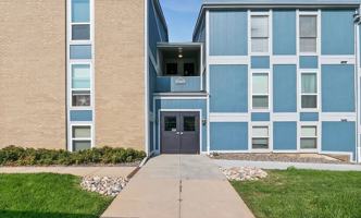 featured image of 7307 S Xenia Cir #E