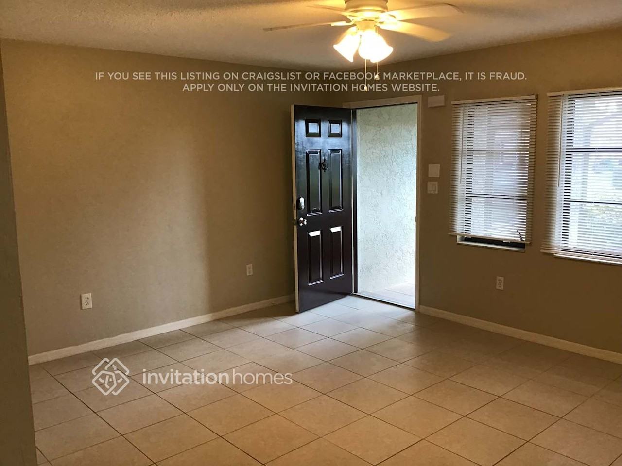 18416 Yarbrough Ave - Photo 4 of 24