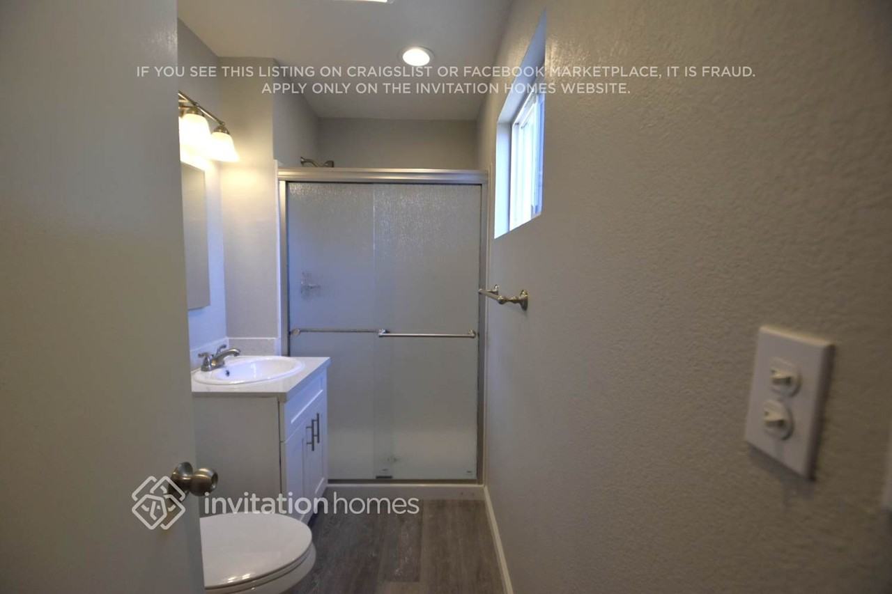 218 Princeton Ave - Photo 6 of 8