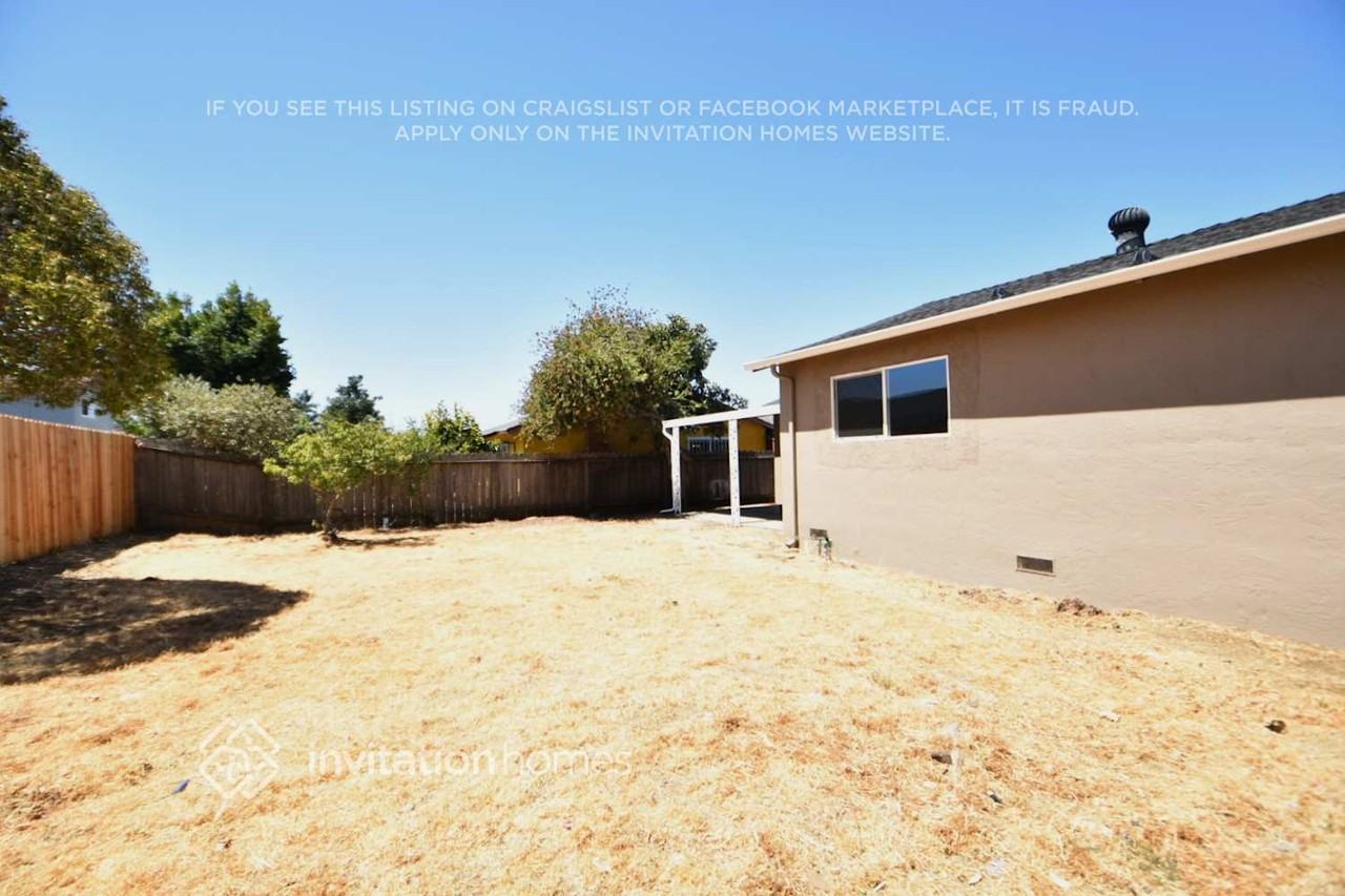 218 Princeton Ave - Photo 7 of 8